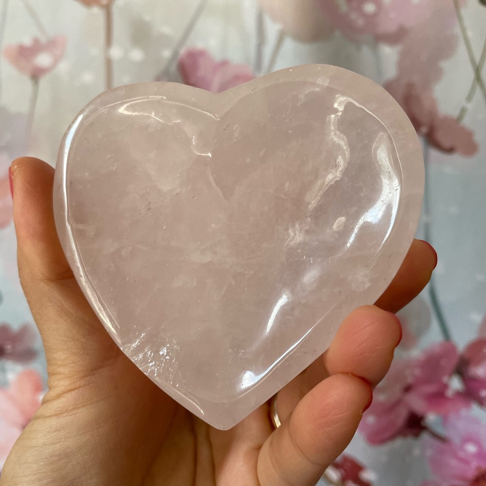 Rose quartz heart bowl